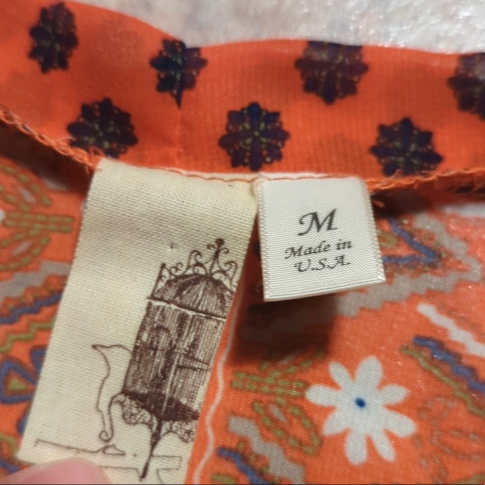 Francesca's Bird Cage sheer orange Paisley boho open front top batwing kimono - Picture 8 of 8